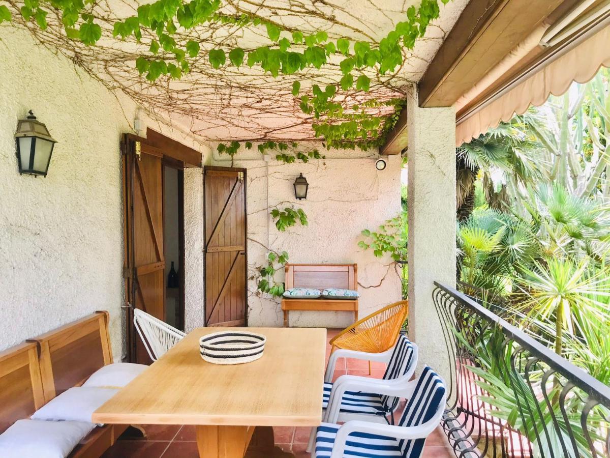 Casa Mediterranea Con Gran Jardin Y Piscina A 500 M De La Playa Roda de Bará Kültér fotó