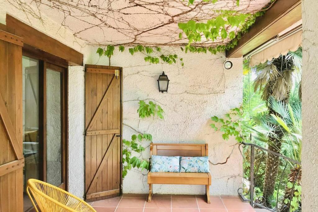 Casa Mediterranea Con Gran Jardin Y Piscina A 500 M De La Playa Roda de Bará Kültér fotó
