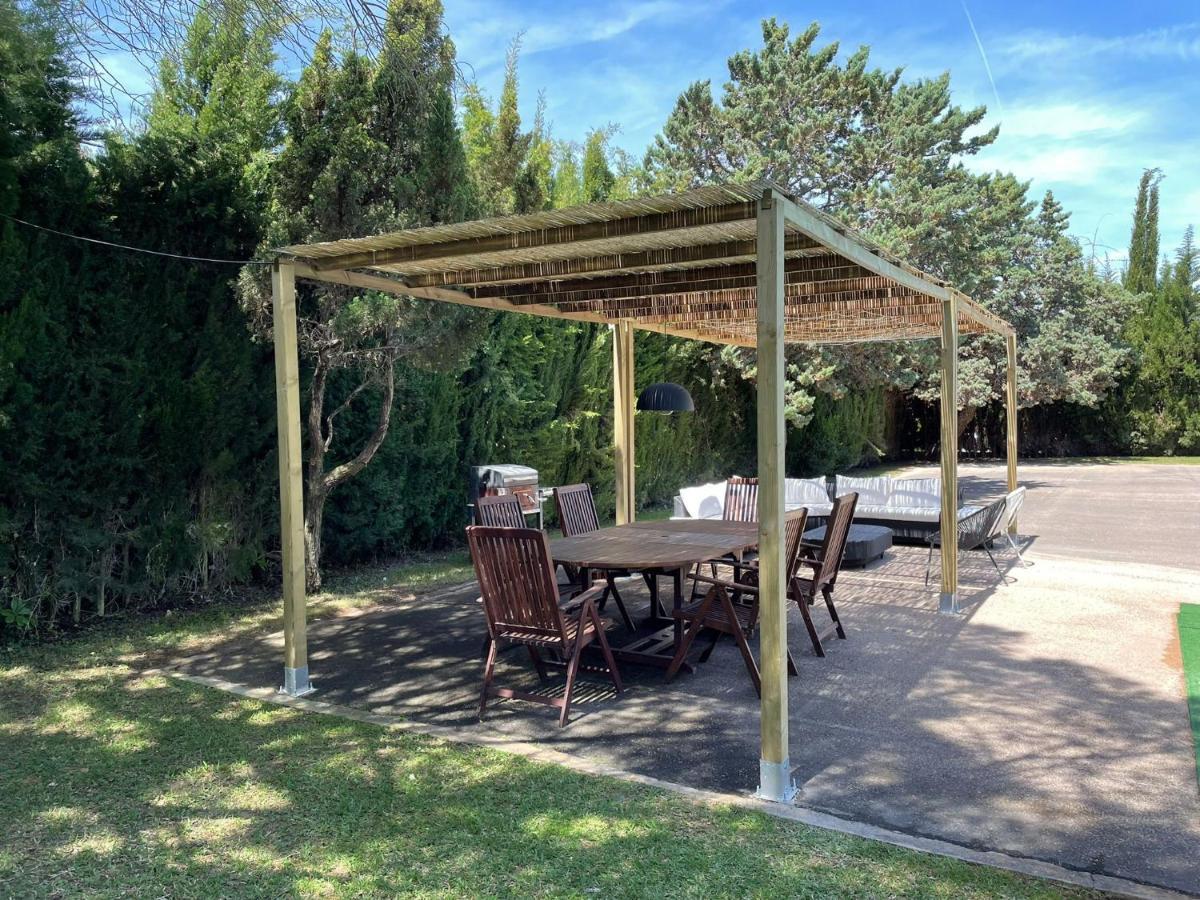 Casa Mediterranea Con Gran Jardin Y Piscina A 500 M De La Playa Roda de Bará Kültér fotó