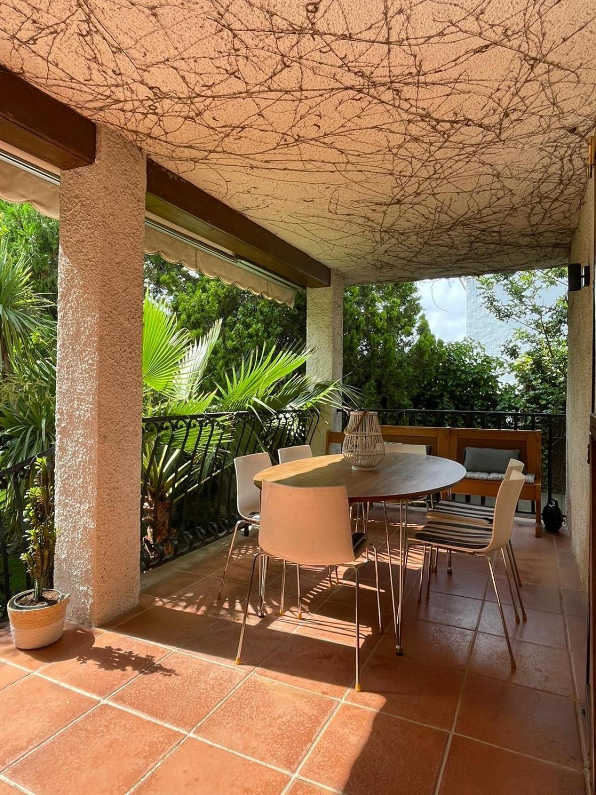 Casa Mediterranea Con Gran Jardin Y Piscina A 500 M De La Playa Roda de Bará Kültér fotó